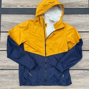 Mountain Hard Wear Rain Shell